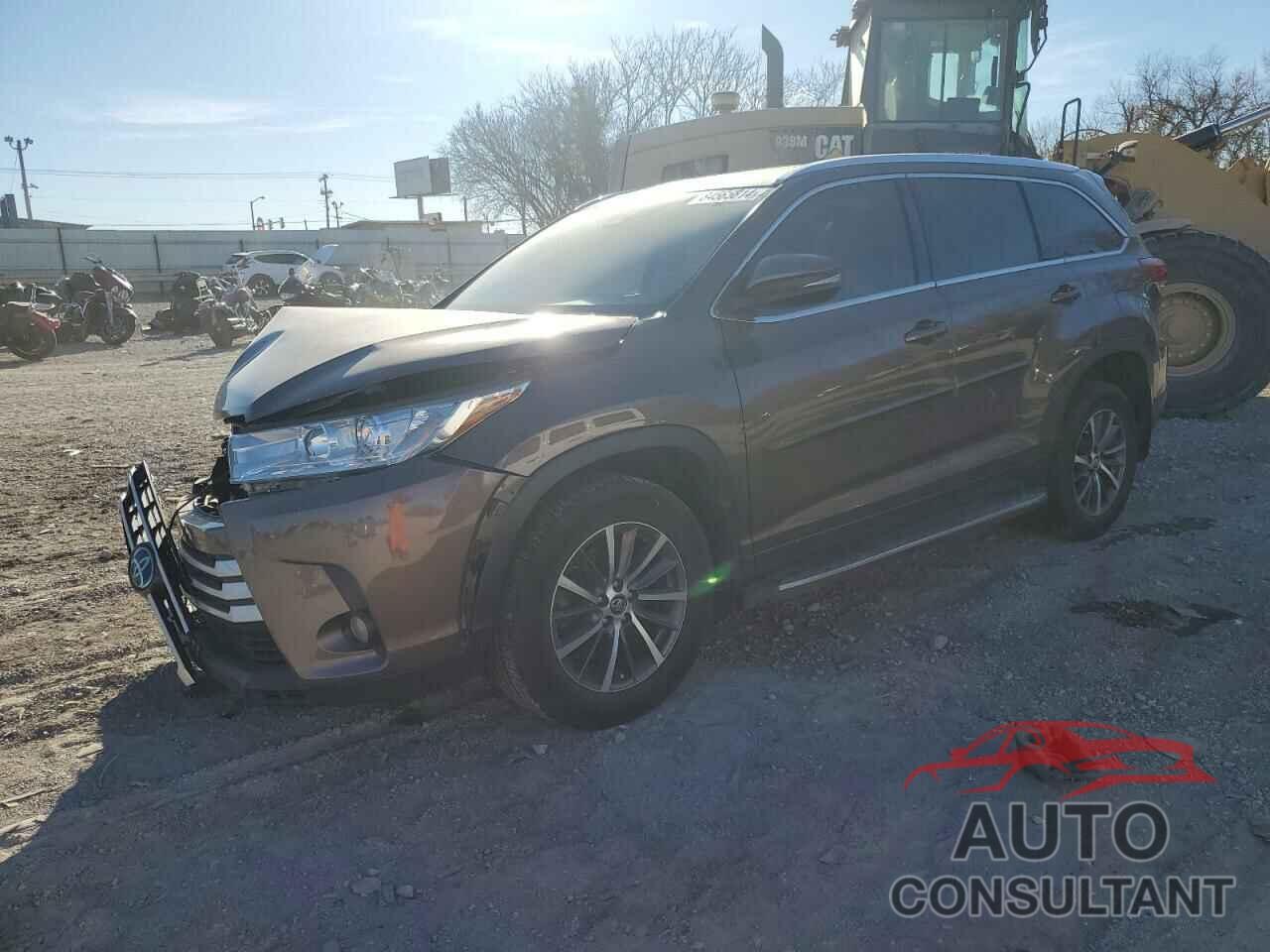 TOYOTA HIGHLANDER 2017 - 5TDJZRFH0HS439705