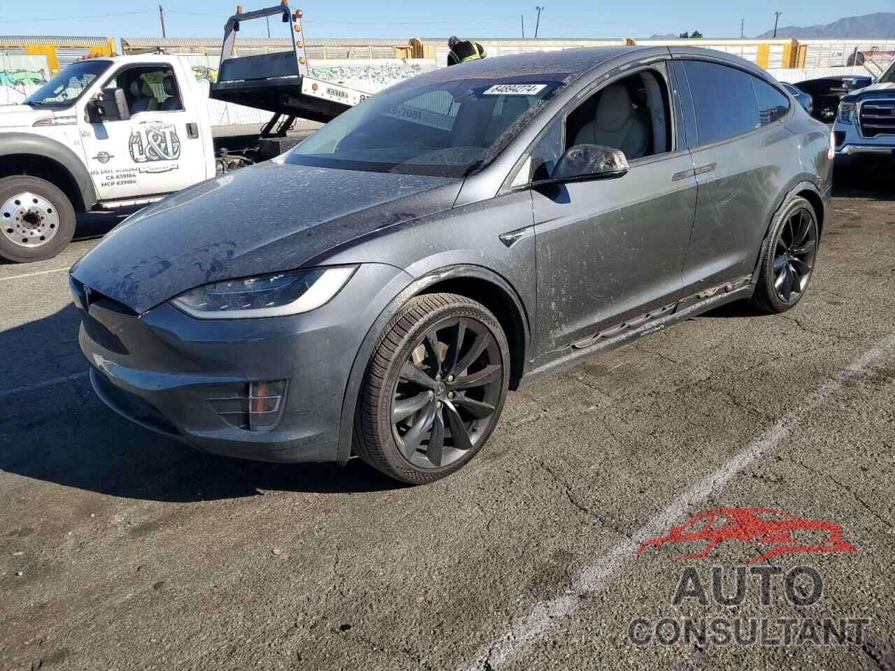 TESLA MODEL X 2017 - 5YJXCDE23HF071150