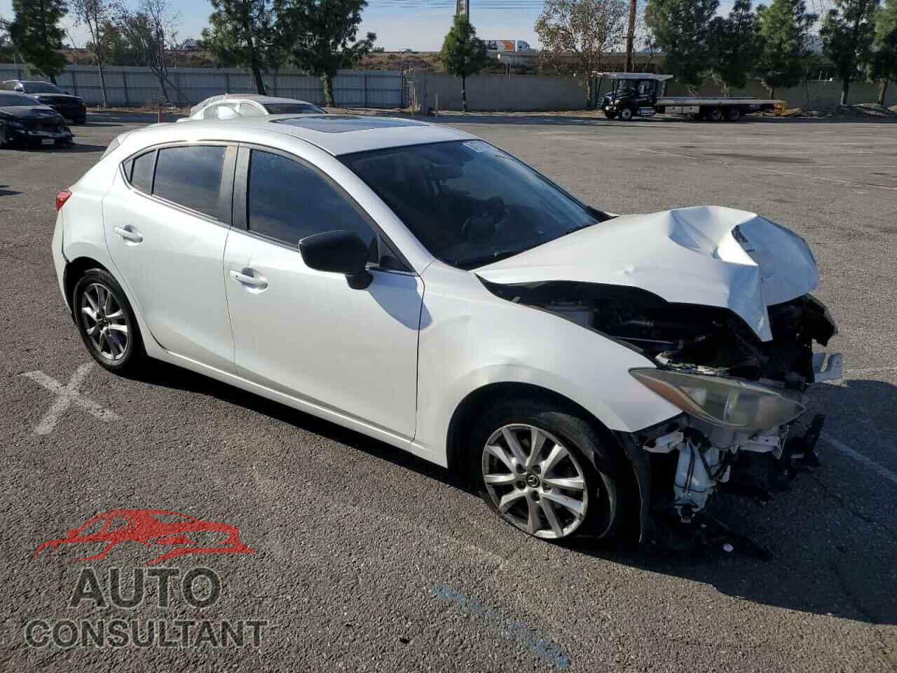 MAZDA 3 2014 - JM1BM1M77E1189015