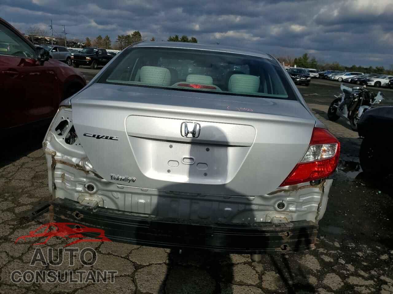 HONDA CIVIC 2012 - 2HGFB2F57CH519115