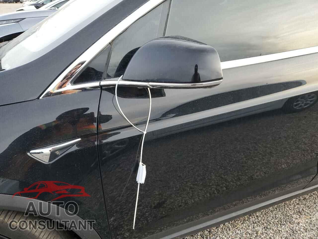 TESLA MODEL X 2017 - 5YJXCBE20HF078528
