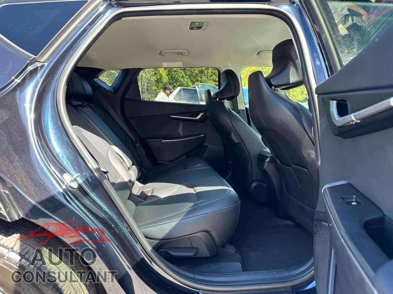 KIA EV6 LIGHT 2023 - KNDC34LA2P5128494