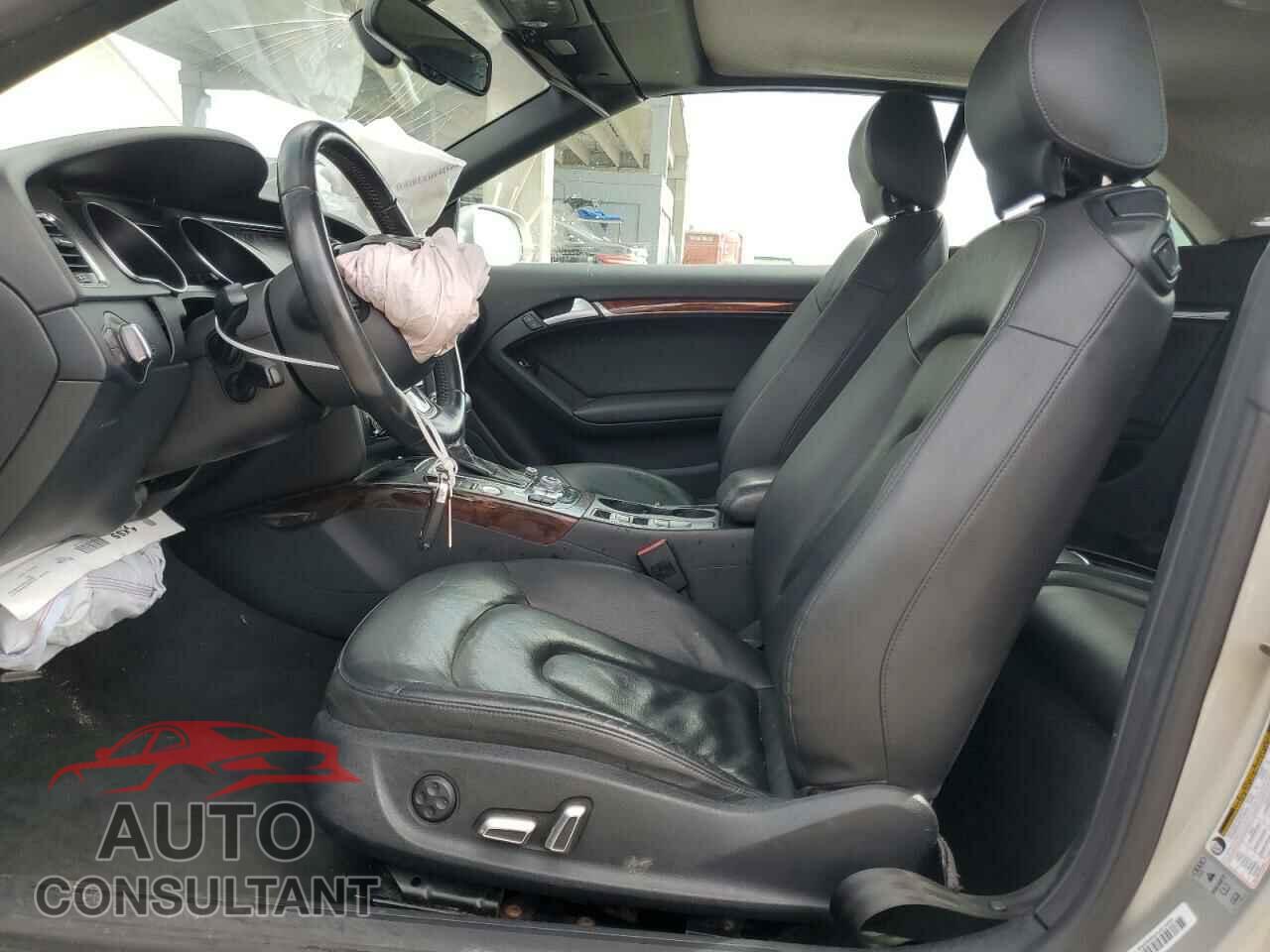 AUDI A5 2013 - WAULFAFHXDN005369