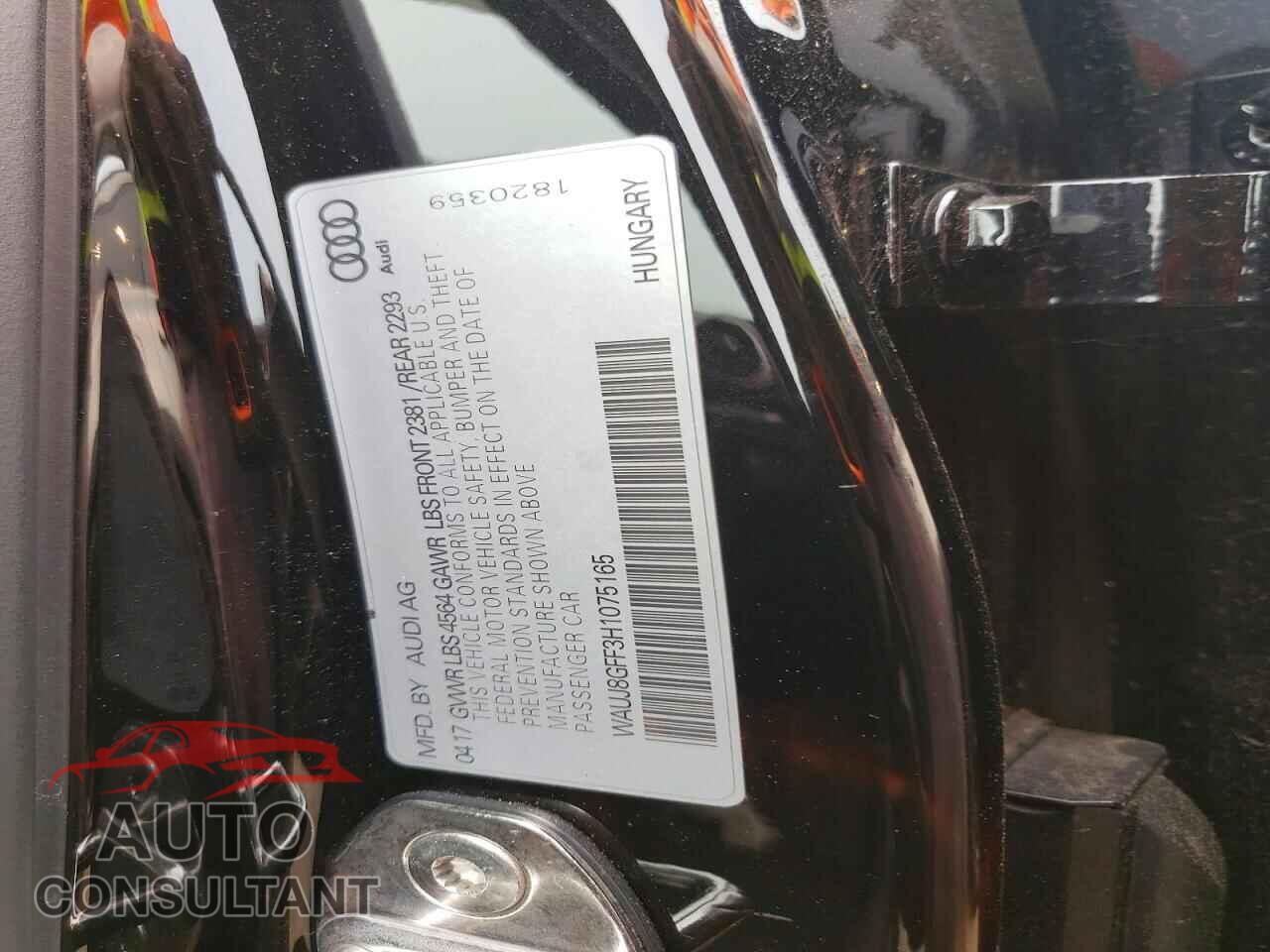 AUDI A3 2017 - WAUJ8GFF3H1075165