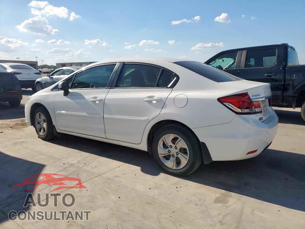 HONDA CIVIC 2015 - 2HGFB2F59FH559748