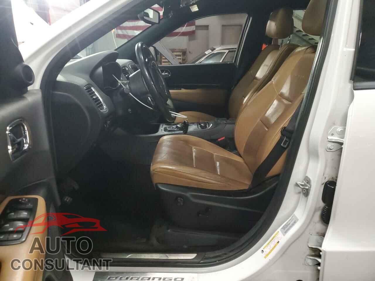 DODGE DURANGO 2015 - 1C4SDJET4FC858102