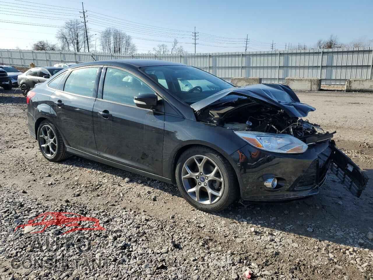 FORD FOCUS 2014 - 1FADP3F2XEL137188