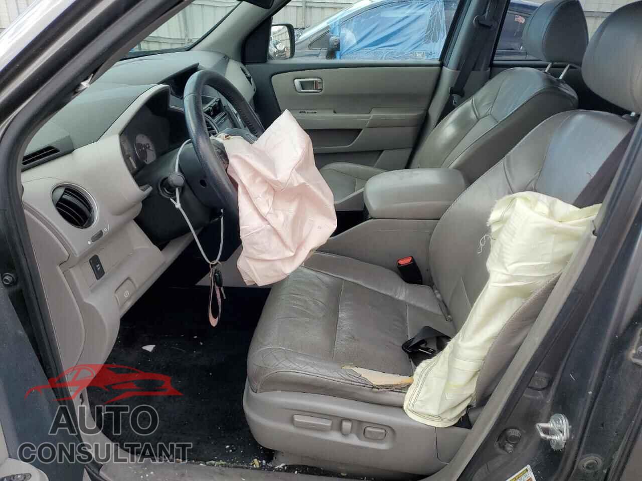 HONDA PILOT 2011 - 5FNYF3H53BB032402