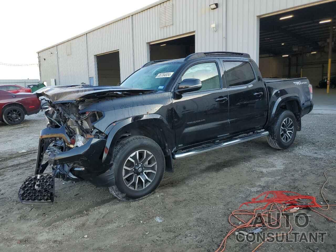 TOYOTA TACOMA 2021 - 5TFAZ5CN8MX107535