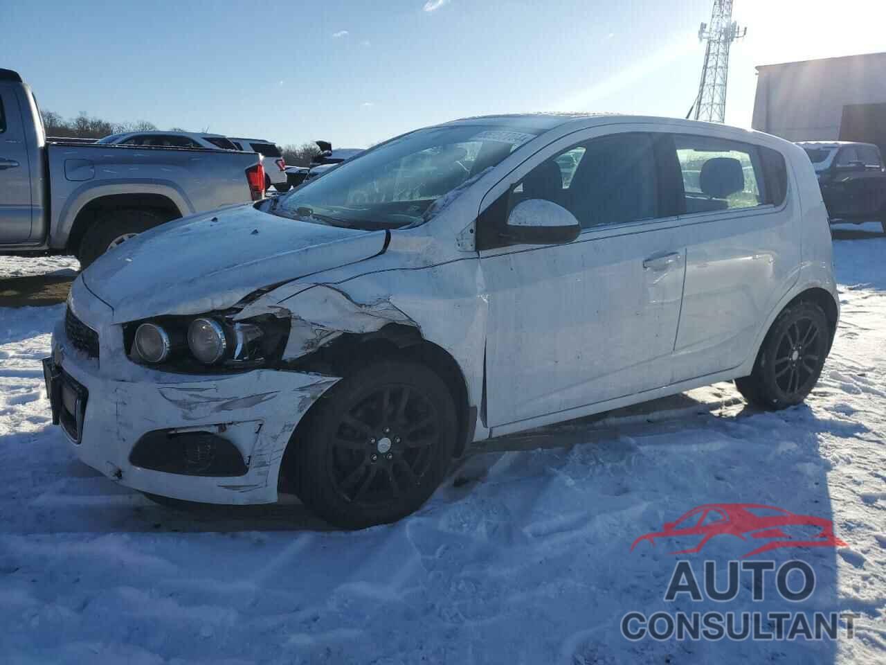 CHEVROLET SONIC 2014 - 1G1JC6SB5E4136419