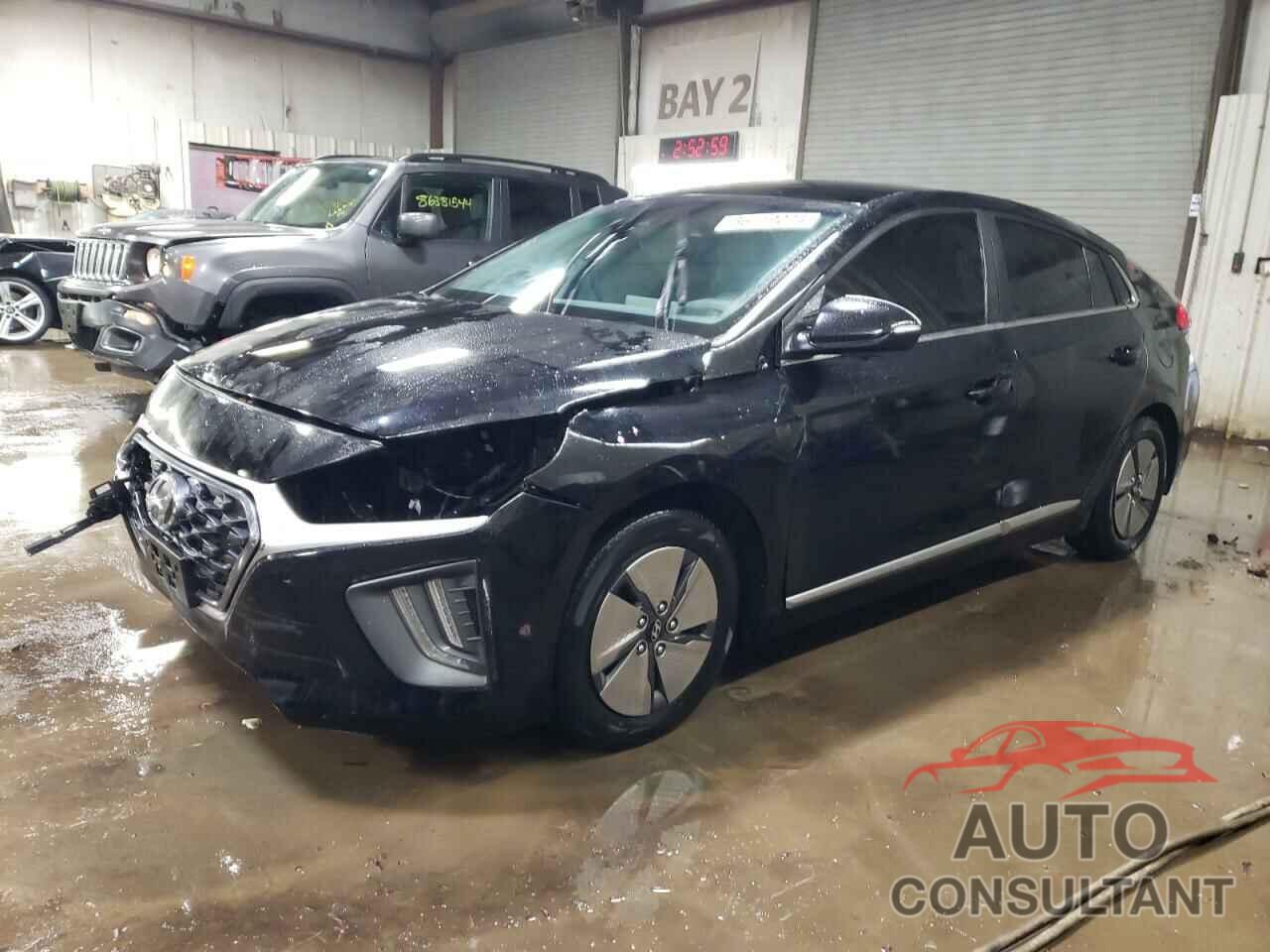 HYUNDAI IONIQ 2022 - KMHC75LC2NU281659