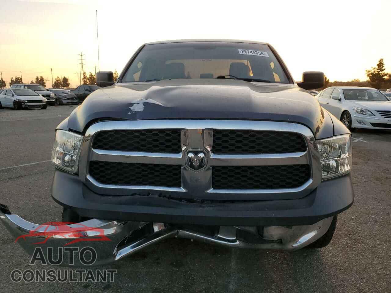 DODGE RAM 1500 2017 - 1C6RR6FG0HS790900