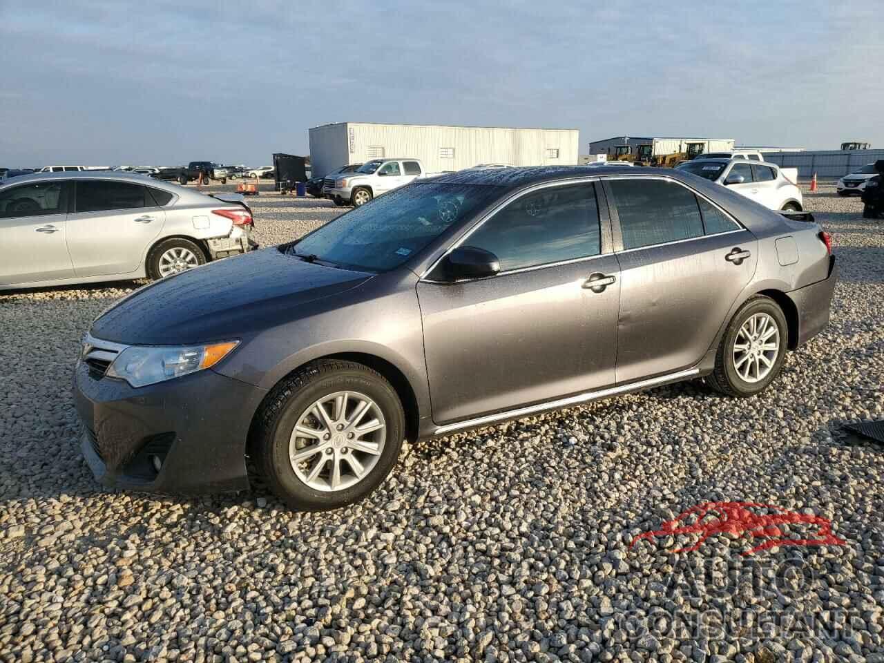 TOYOTA CAMRY 2014 - 4T4BF1FK5ER412826