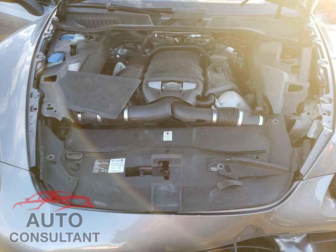 PORSCHE CAYENNE 2013 - WP1AD2A22DLA74169