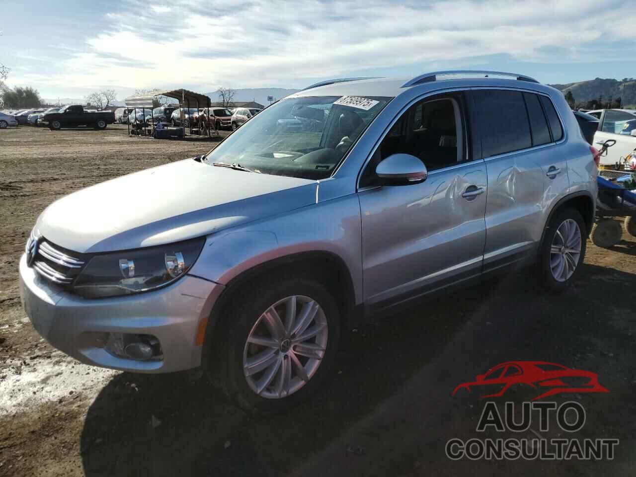 VOLKSWAGEN TIGUAN 2012 - WVGAV7AX4CW588783