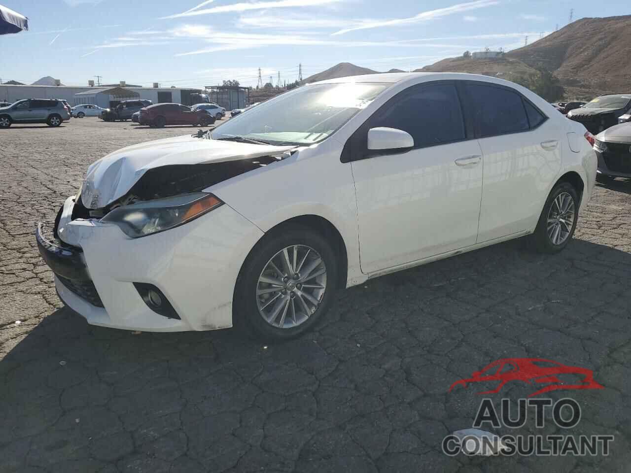 TOYOTA COROLLA 2015 - 5YFBURHE7FP209512