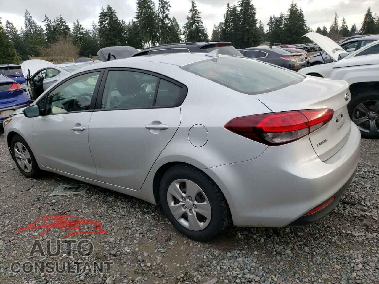KIA FORTE 2017 - 3KPFK4A74HE137680