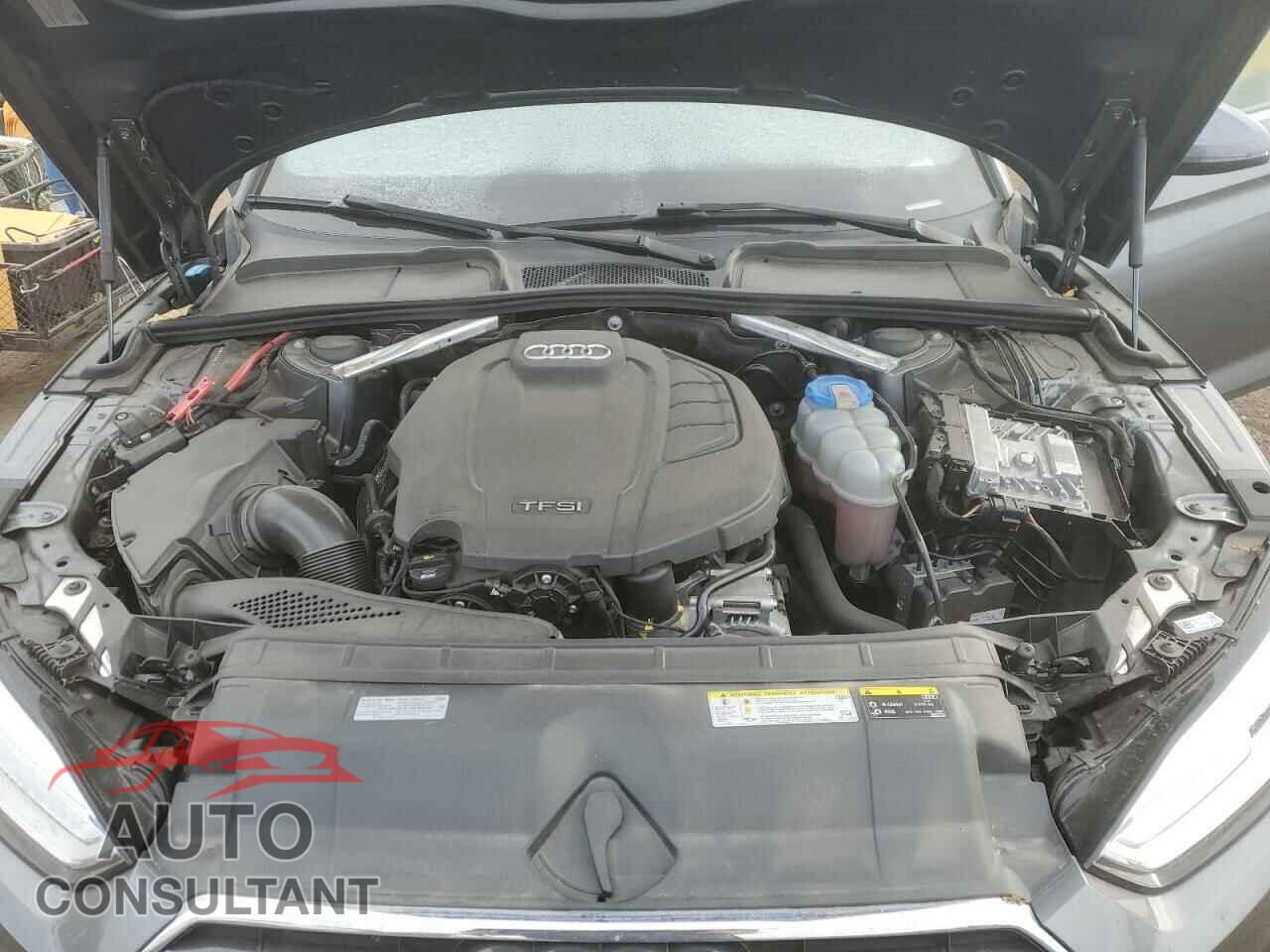 AUDI A5 2018 - WAUANCF55JA136613
