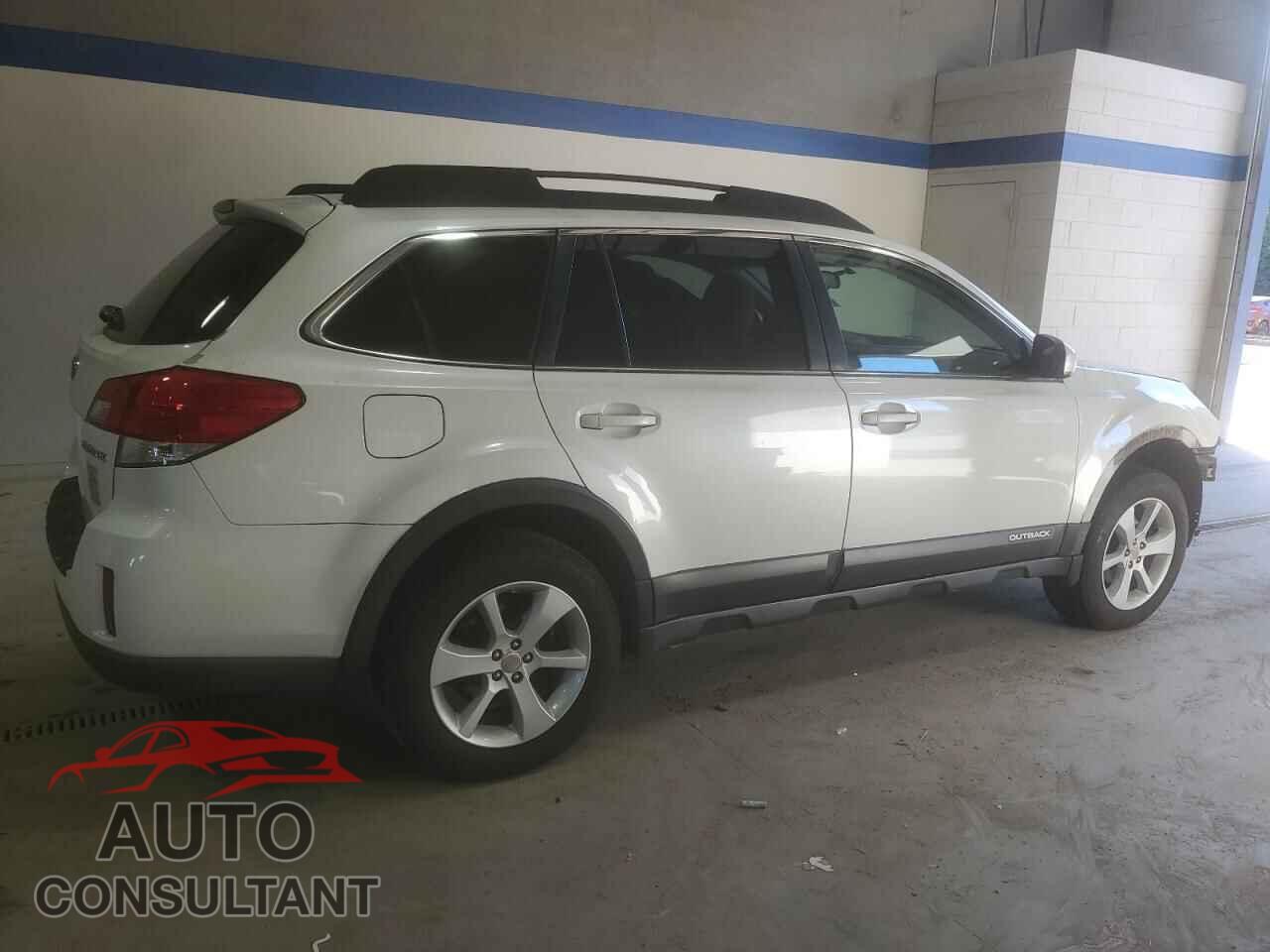 SUBARU OUTBACK 2013 - 4S4BRCCC7D3282112