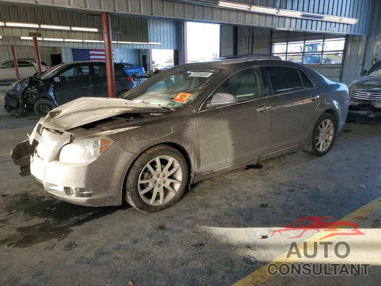 CHEVROLET MALIBU 2011 - 1G1ZE5E10BF104939