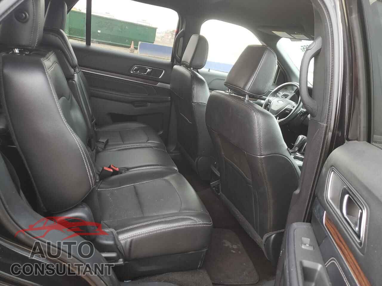 FORD EXPLORER 2018 - 1FM5K8F84JGB58020