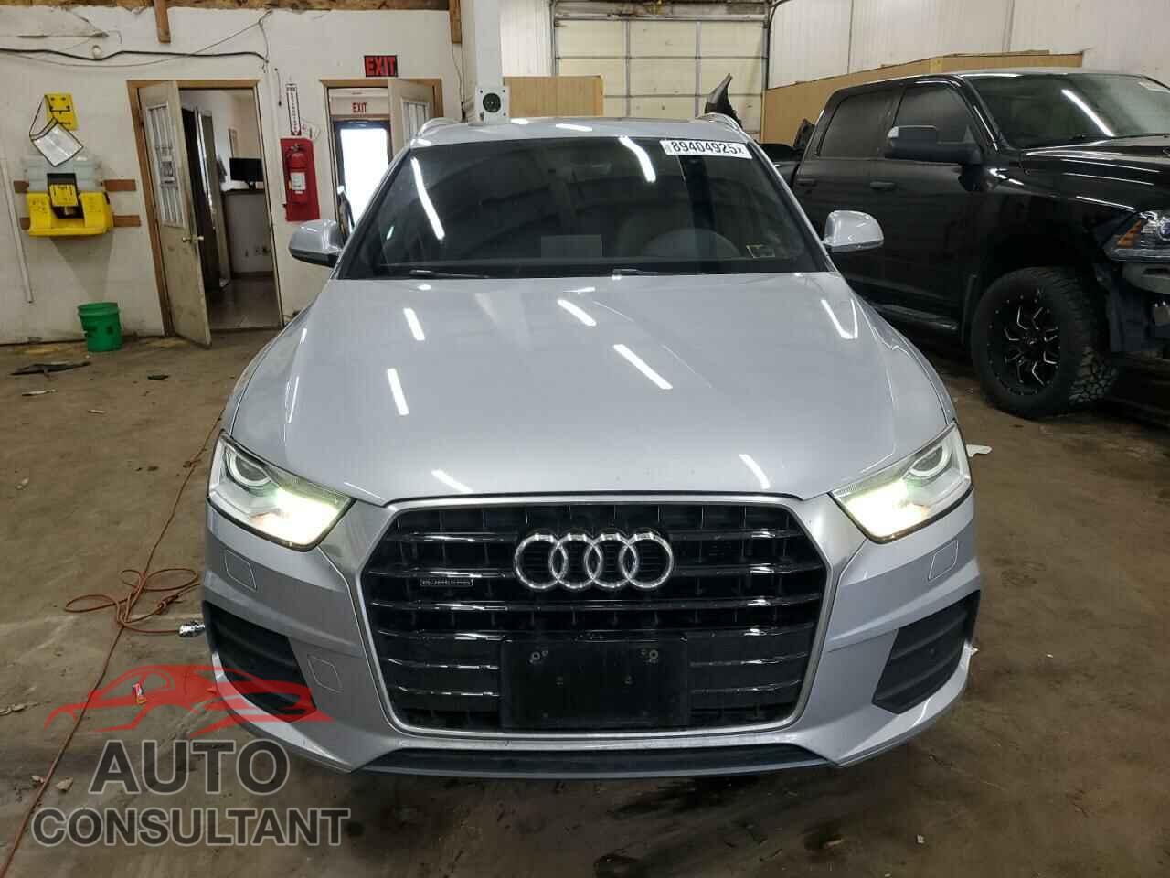 AUDI Q3 2017 - WA1ECCFS8HR003432