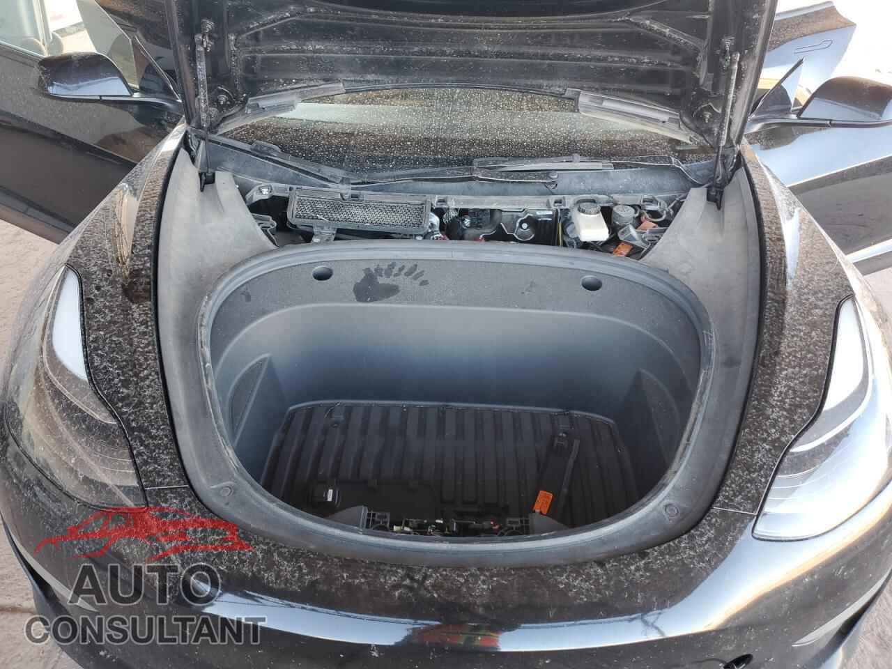 TESLA MODEL 3 2023 - 5YJ3E1EA3PF647543
