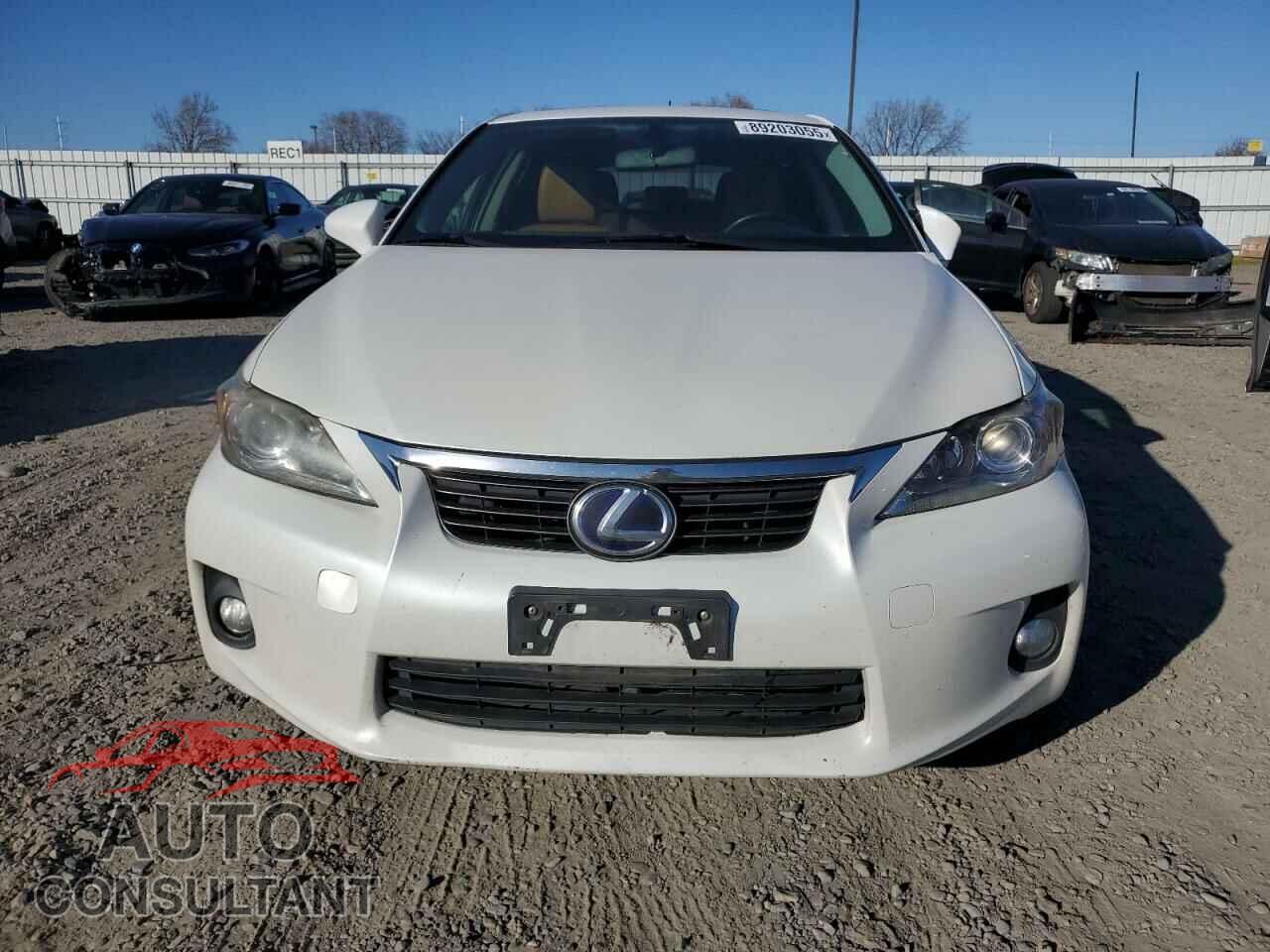 LEXUS CT 200 2013 - JTHKD5BH1D2170843