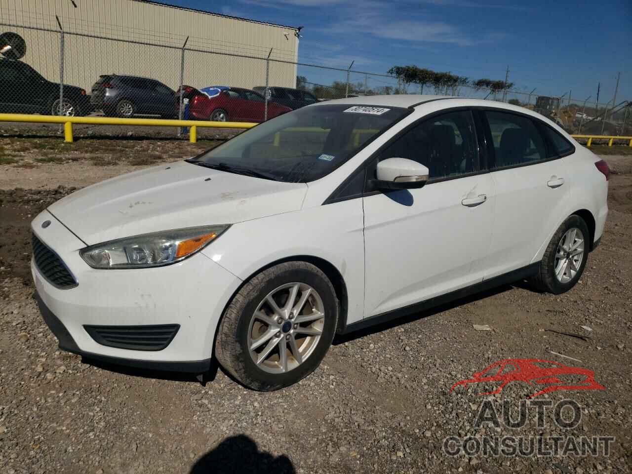 FORD FOCUS 2015 - 1FADP3F24FL242634