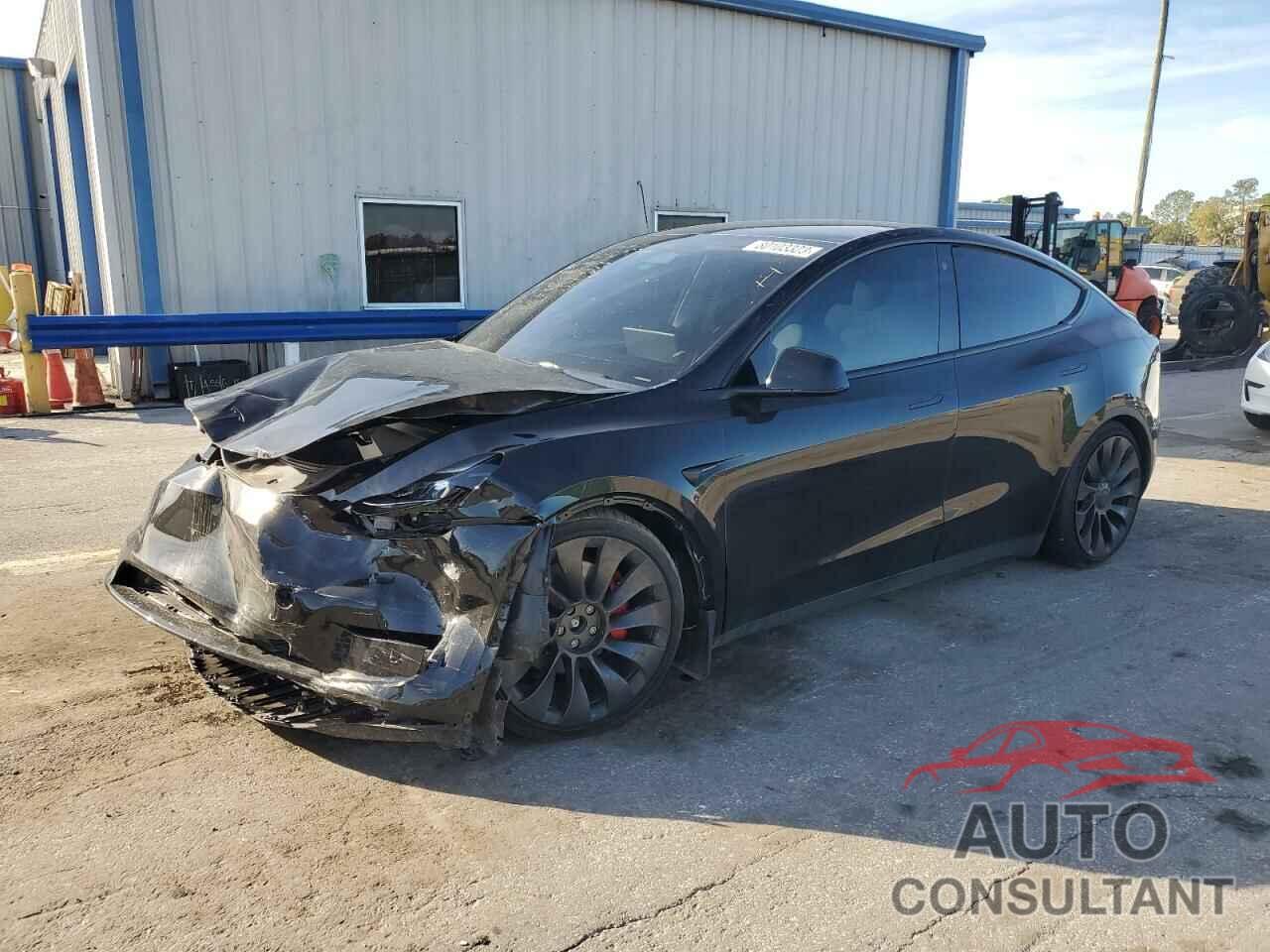 TESLA MODEL Y 2023 - 7SAYGDEF5PF660519