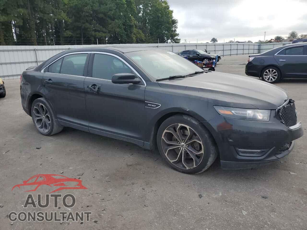FORD TAURUS 2013 - 1FAHP2KT2DG165925