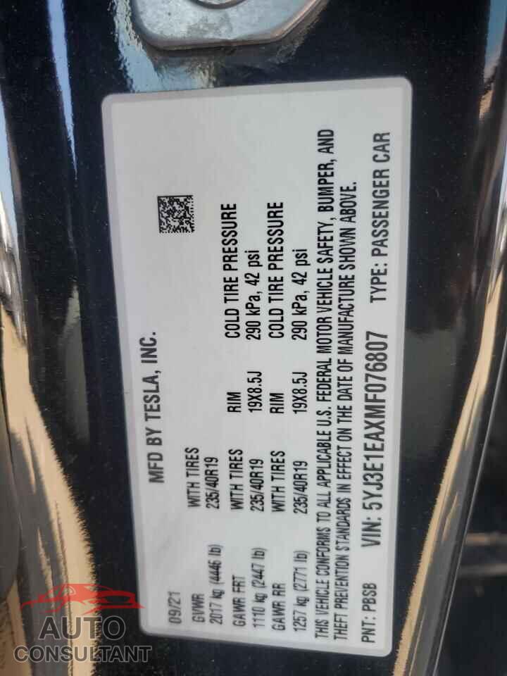 TESLA MODEL 3 2021 - 5YJ3E1EAXMF076807
