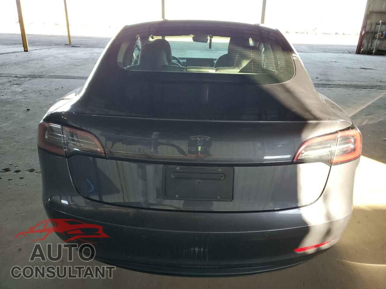 TESLA MODEL 3 2022 - 5YJ3E1EA2NF188941
