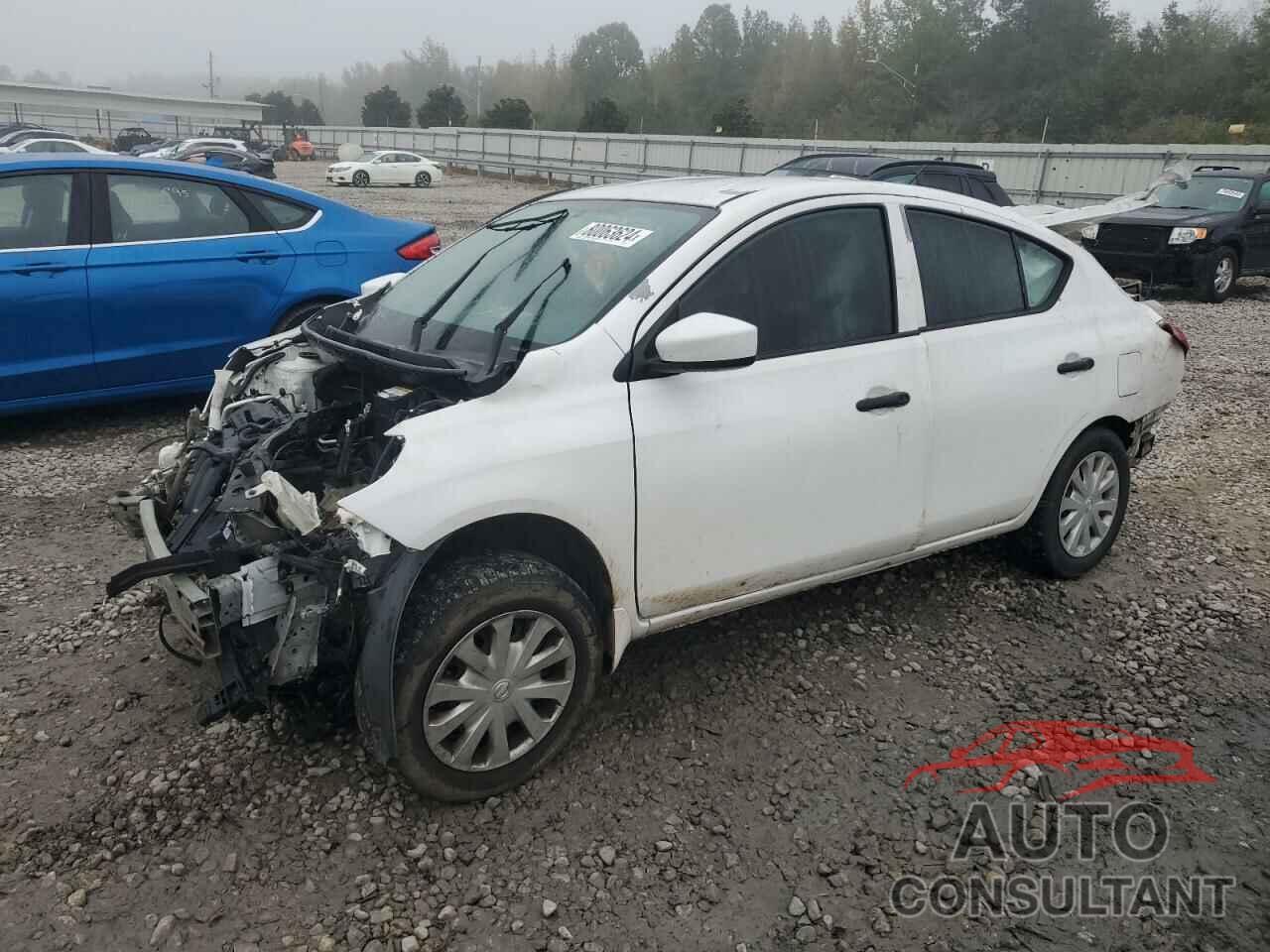 NISSAN VERSA 2017 - 3N1CN7AP0HL844902