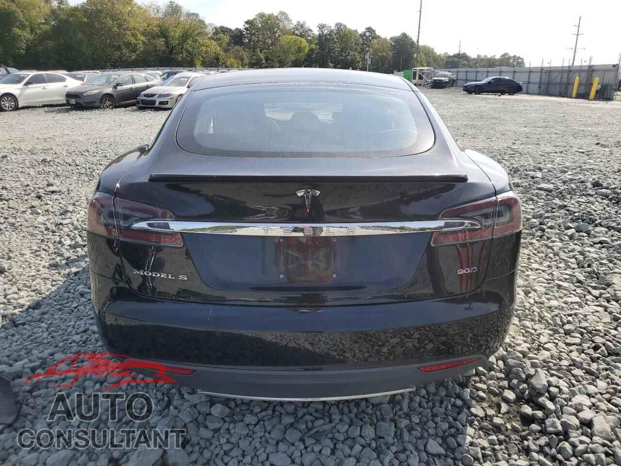 TESLA MODEL S 2015 - 5YJSA1V21FF099475