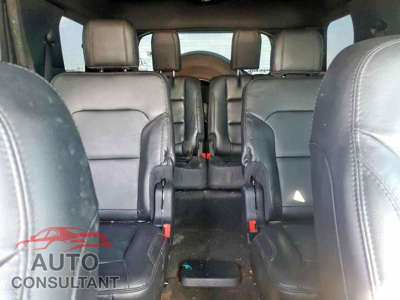 FORD EXPLORER 2018 - 1FM5K7D86JGB17157