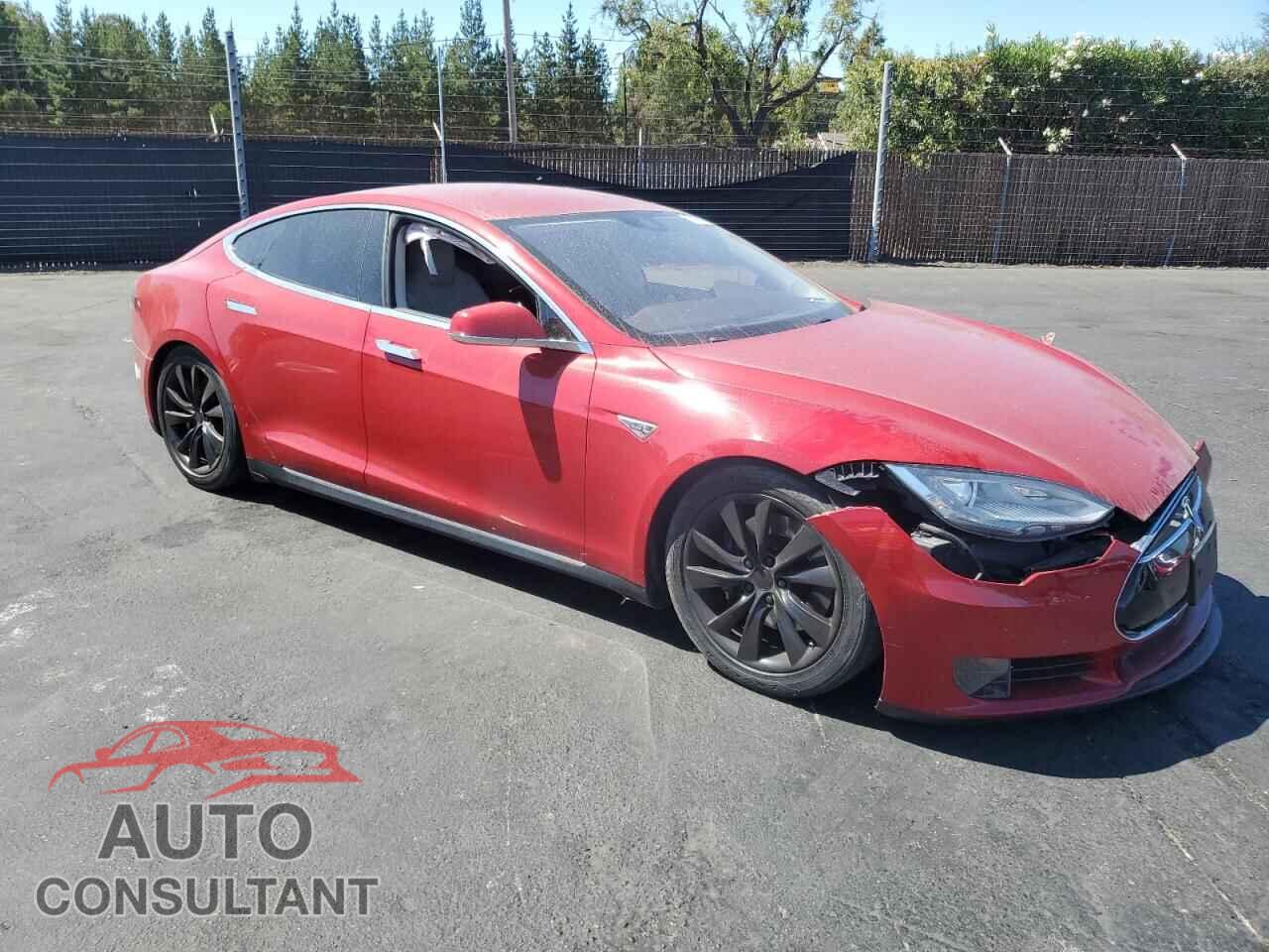 TESLA MODEL S 2015 - 5YJSA1E29FF107399