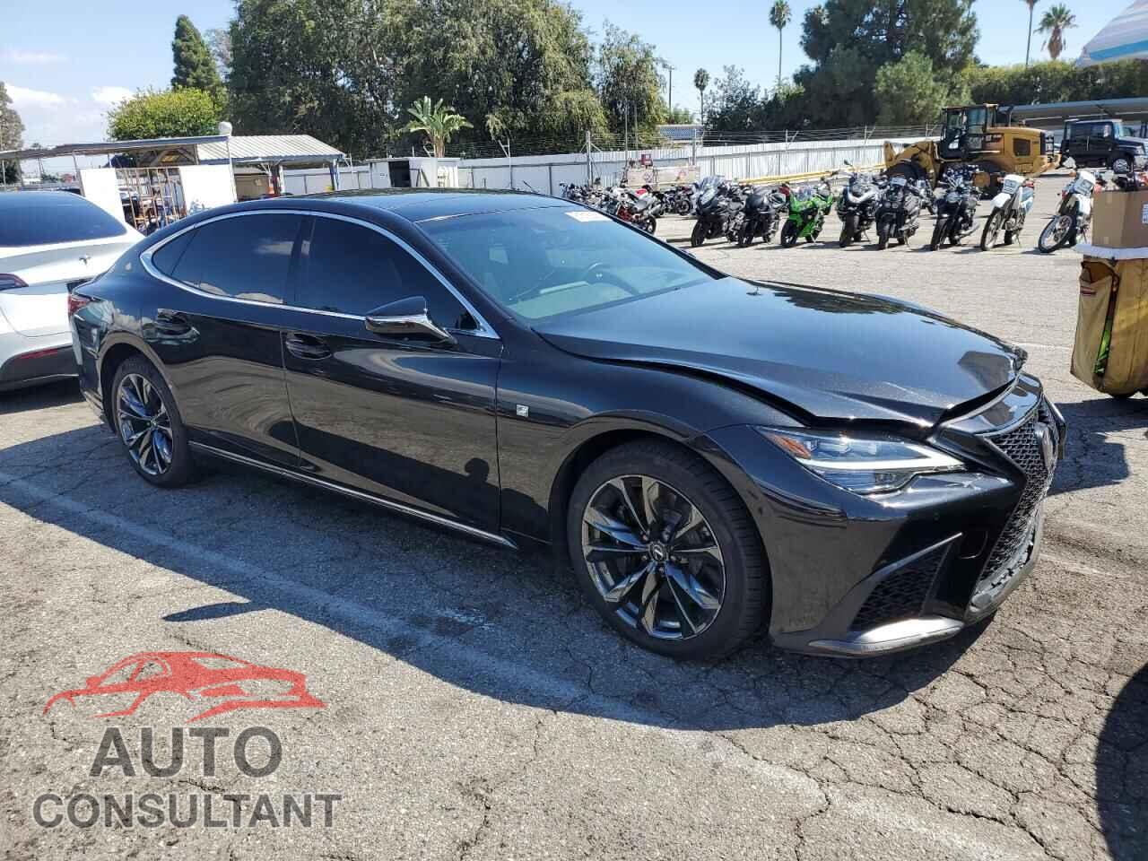 LEXUS LS500 2021 - JTHF51FF5M5015453