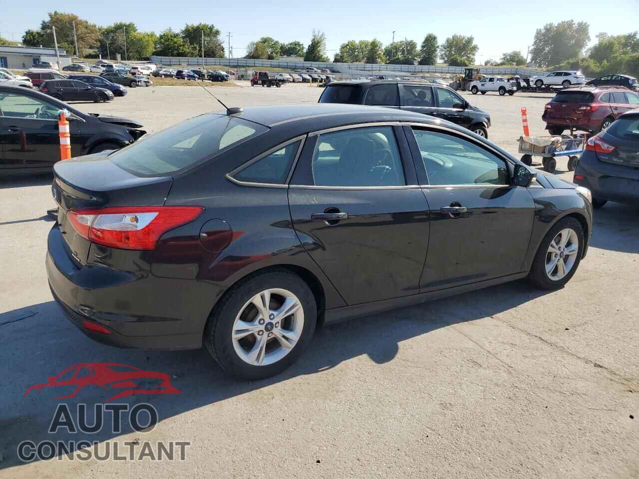 FORD FOCUS 2014 - 1FADP3F21EL413127