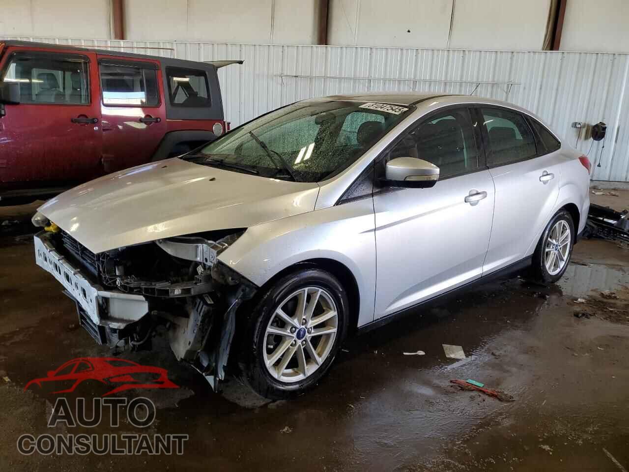FORD FOCUS 2017 - 1FADP3F26HL285665