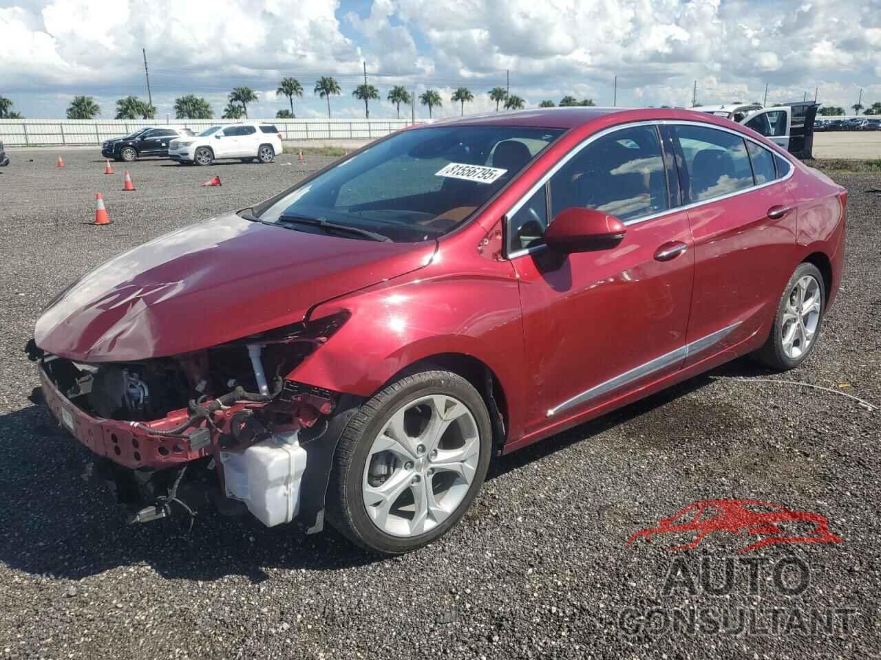 CHEVROLET CRUZE 2018 - 1G1BF5SM5J7171283