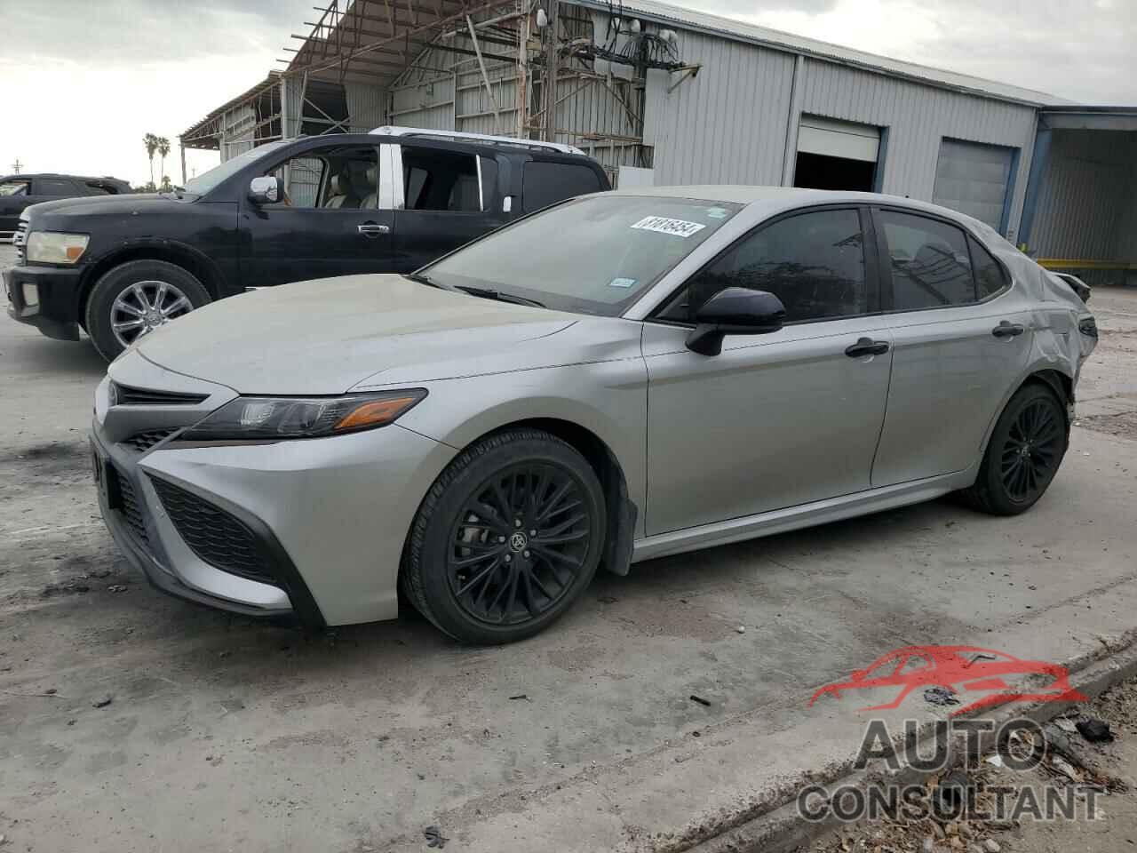 TOYOTA CAMRY 2021 - 4T1G11AK4MU491152