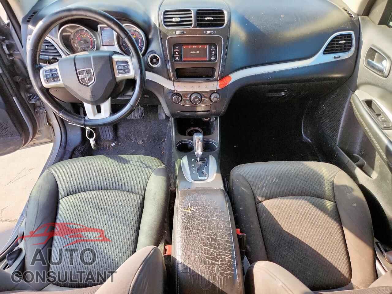 DODGE JOURNEY 2017 - 3C4PDCBBXHT554812