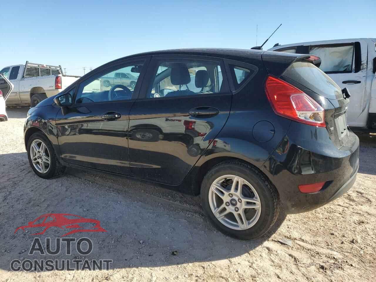 FORD FIESTA 2017 - 3FADP4EJ8HM153987
