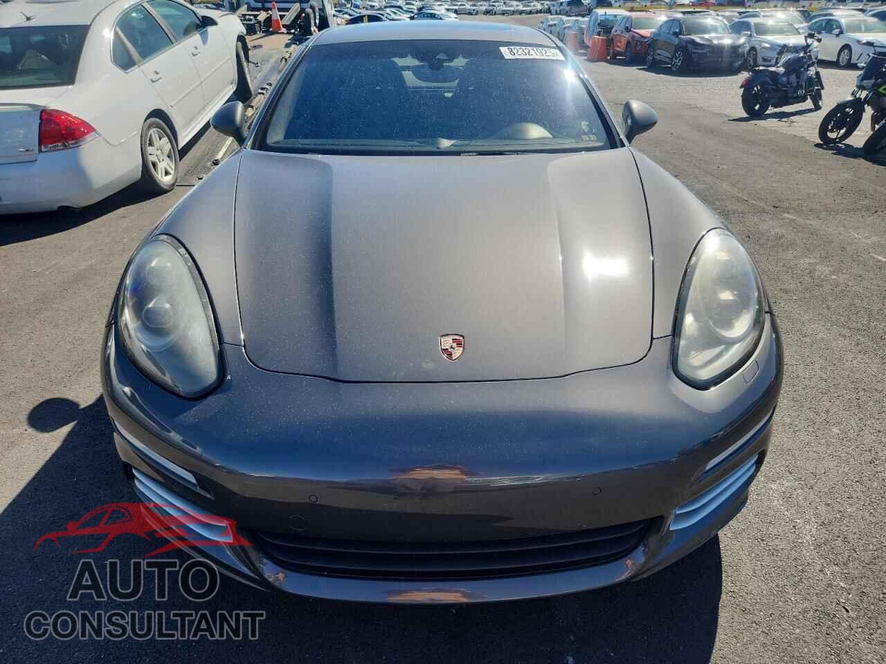 PORSCHE PANAMERA 2015 - WP0BB2A77FL060004