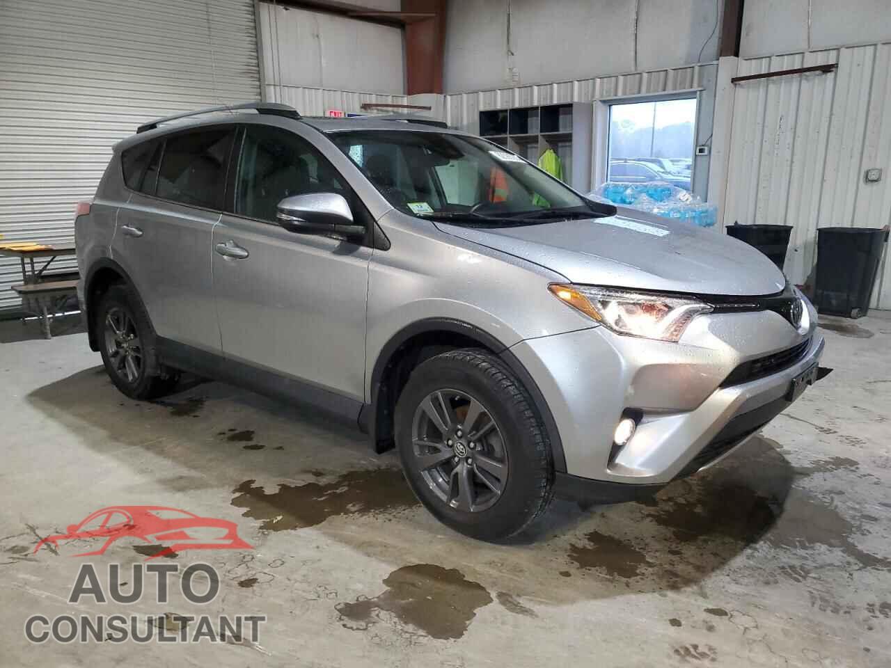 TOYOTA RAV4 2017 - 2T3RFREV9HW558564