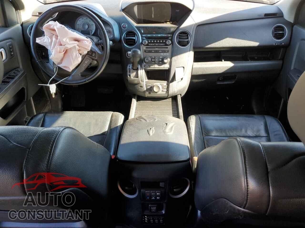 HONDA PILOT 2012 - 5FNYF4H99CB016277