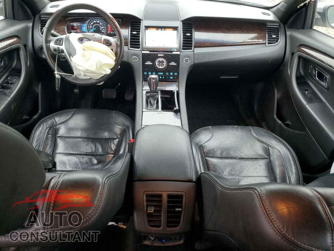 FORD TAURUS 2017 - 1FAHP2J87HG110485