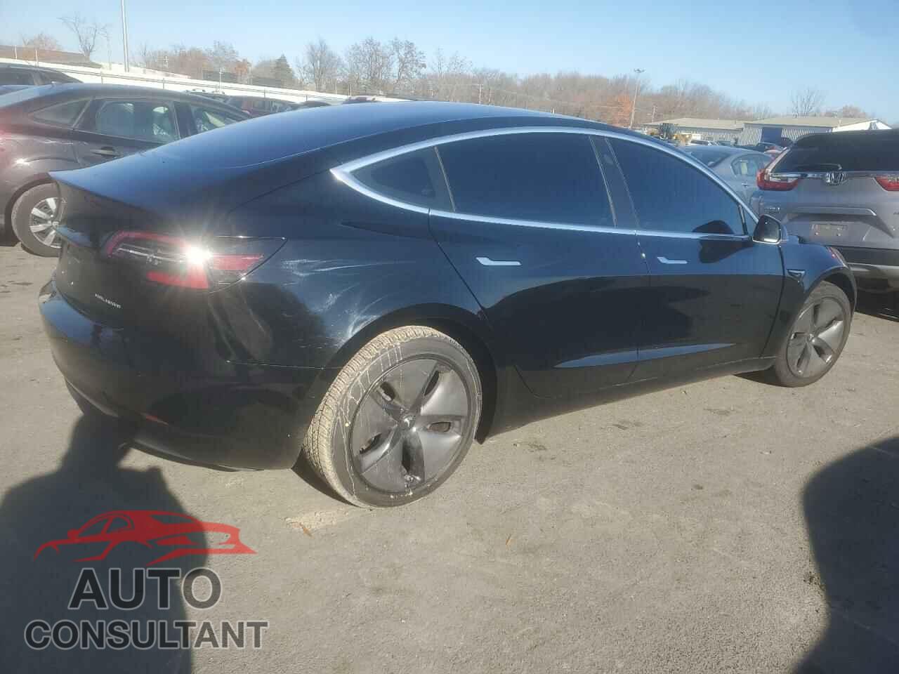 TESLA MODEL 3 2018 - 5YJ3E1EB8JF144249