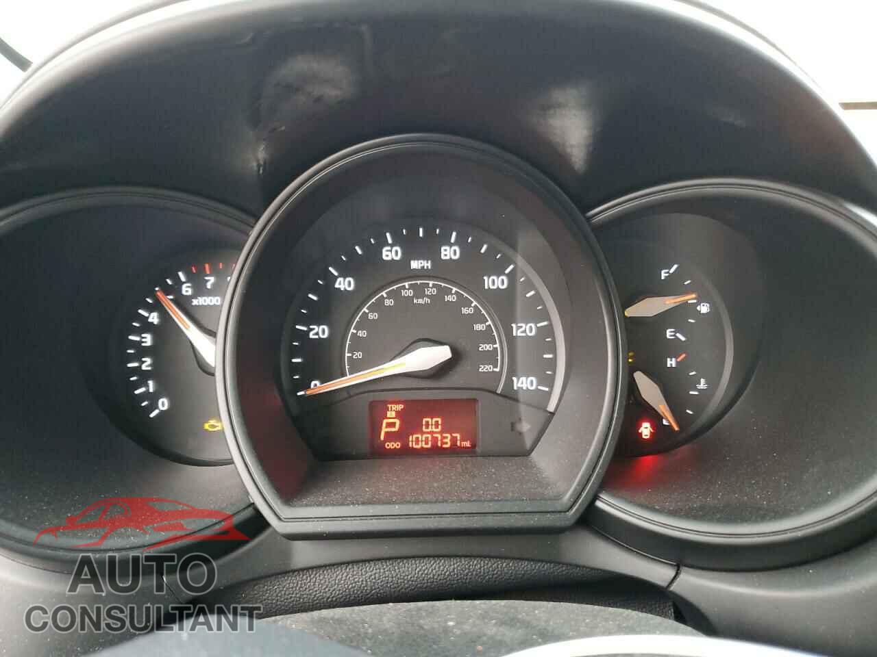KIA RIO 2015 - KNADM4A39F6520268